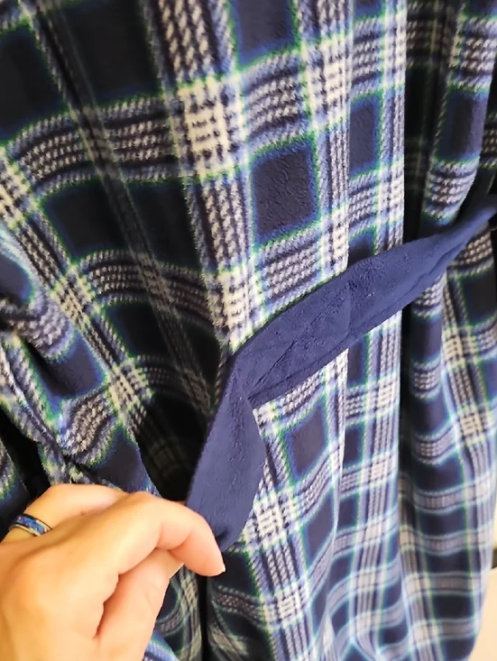 Chaps Men's Robe - Picture 8 of 8